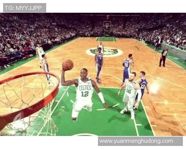 凯尔特人与勇士全场激战回顾精彩瞬间与战术分析 凯尔特人与勇士全场激战回顾精彩瞬间与战术分析