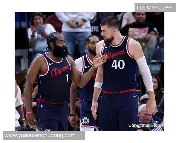 快船与爵士精彩对决视频回放全程回顾与精彩瞬间分析 快船与爵士精彩对决视频回放全程回顾与精彩瞬间分析