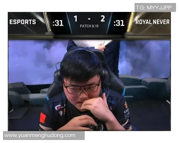 RNG战队在CSGO中的团队协作策略与实战分析探讨